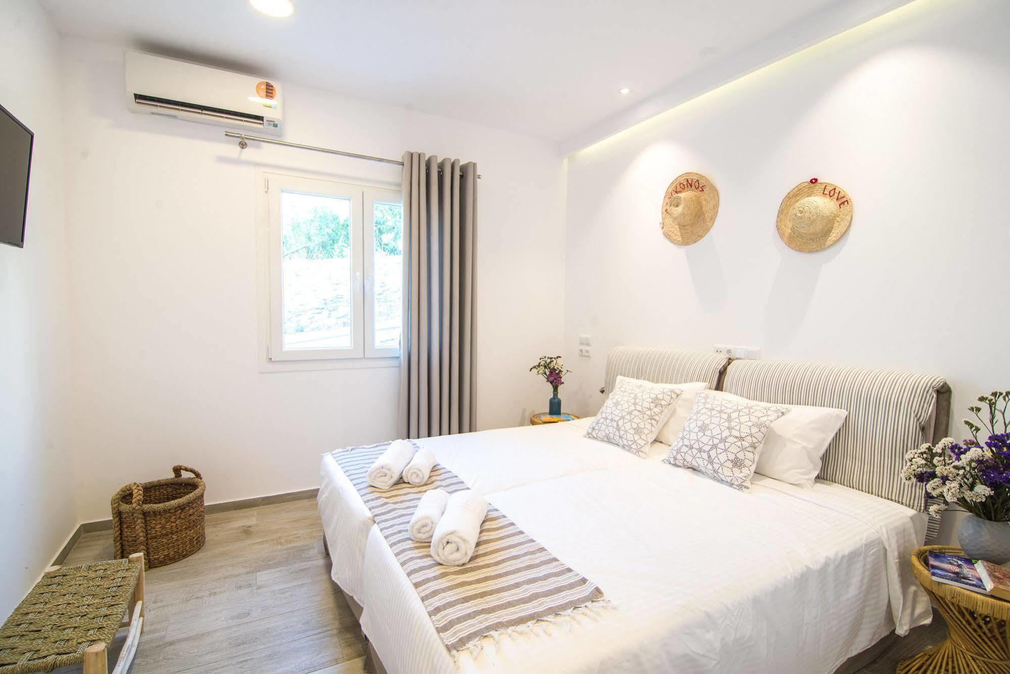 Dimele Rooms & Studios Mykonos Town Ngoại thất bức ảnh
